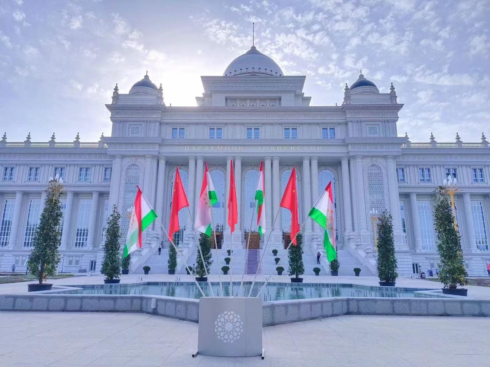 Conference Building In Tajikistan (4)